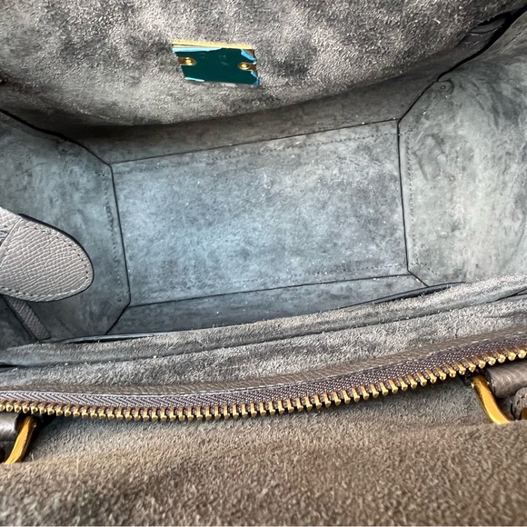 Celine Micro Belt Bag in grained calfskin Grey - Like new. Guaranteed authentic - Picture 10 of 12